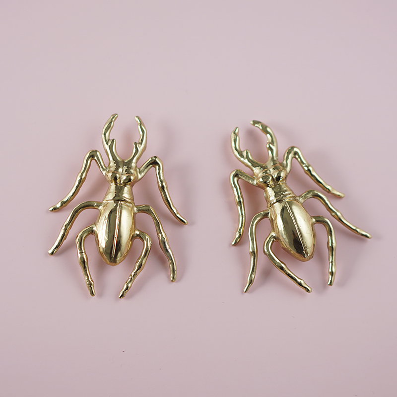 Brass Beetle Drawer Pulls Inse - Unique Furniture Hardware Pulls recensione e prezzo