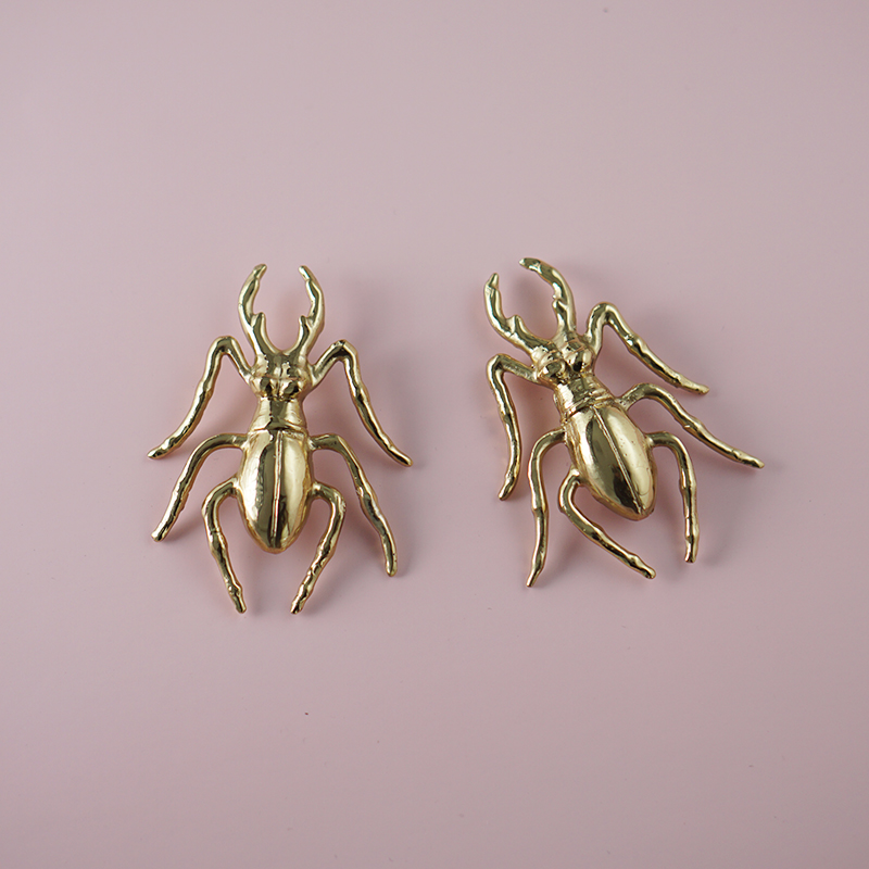 Brass Beetle Drawer Pulls Inse - Unique Furniture Hardware Pulls recensione e prezzo