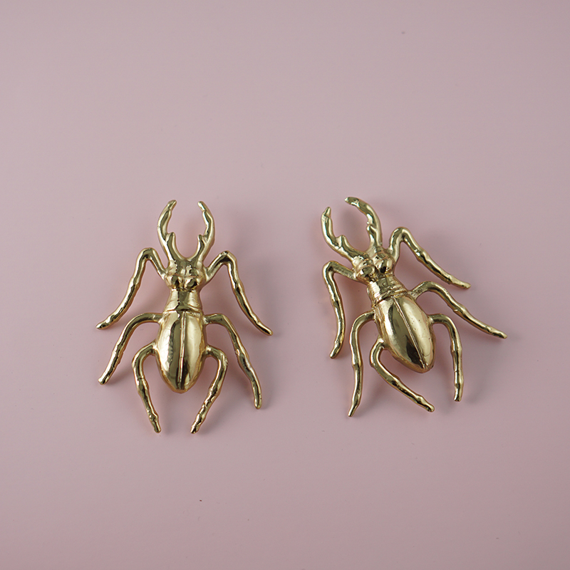 Brass Beetle Drawer Pulls Inse - Unique Furniture Hardware Pulls recensione e prezzo