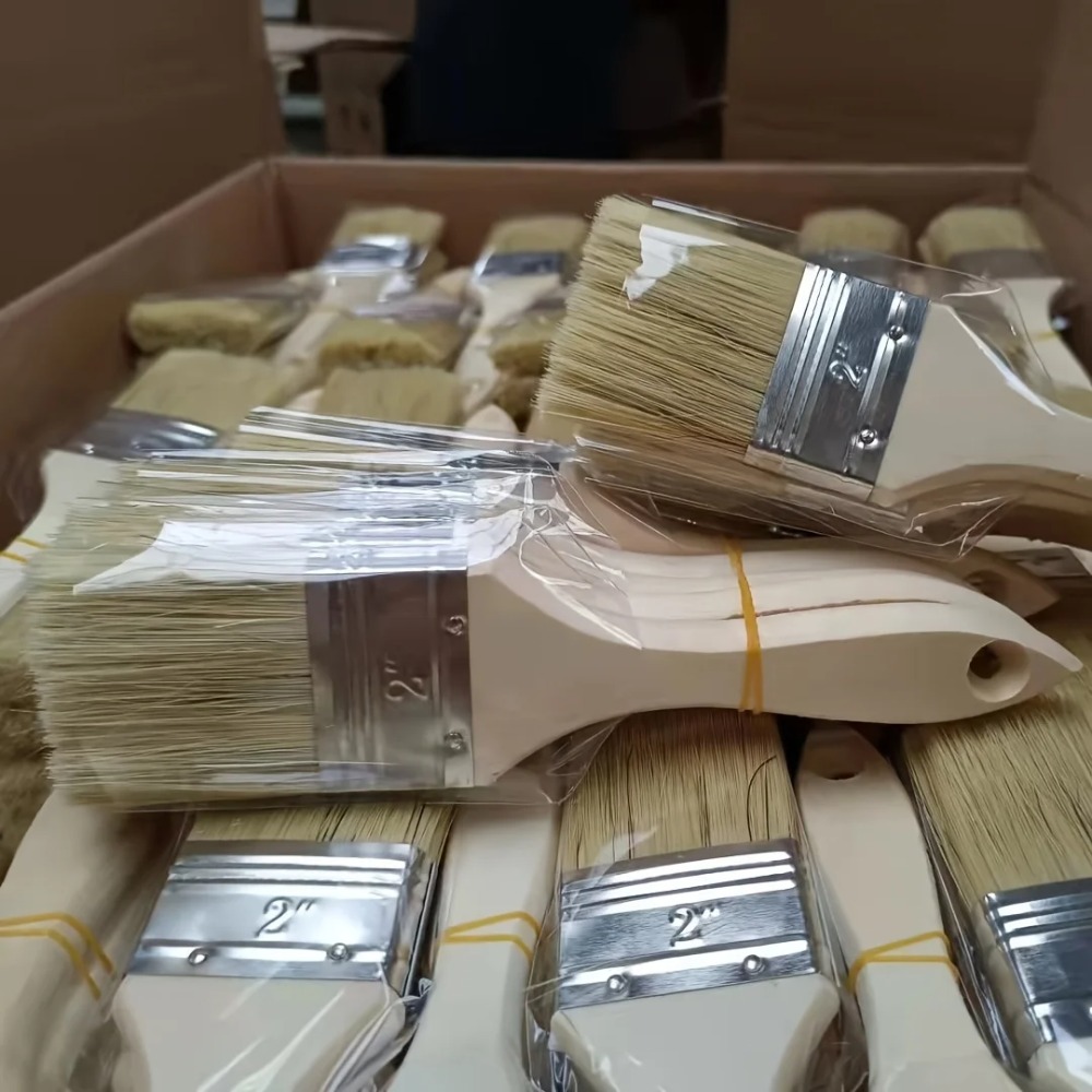Wooden Paint Brush Set with Er - Universal Furniture Hardware recensione e prezzo