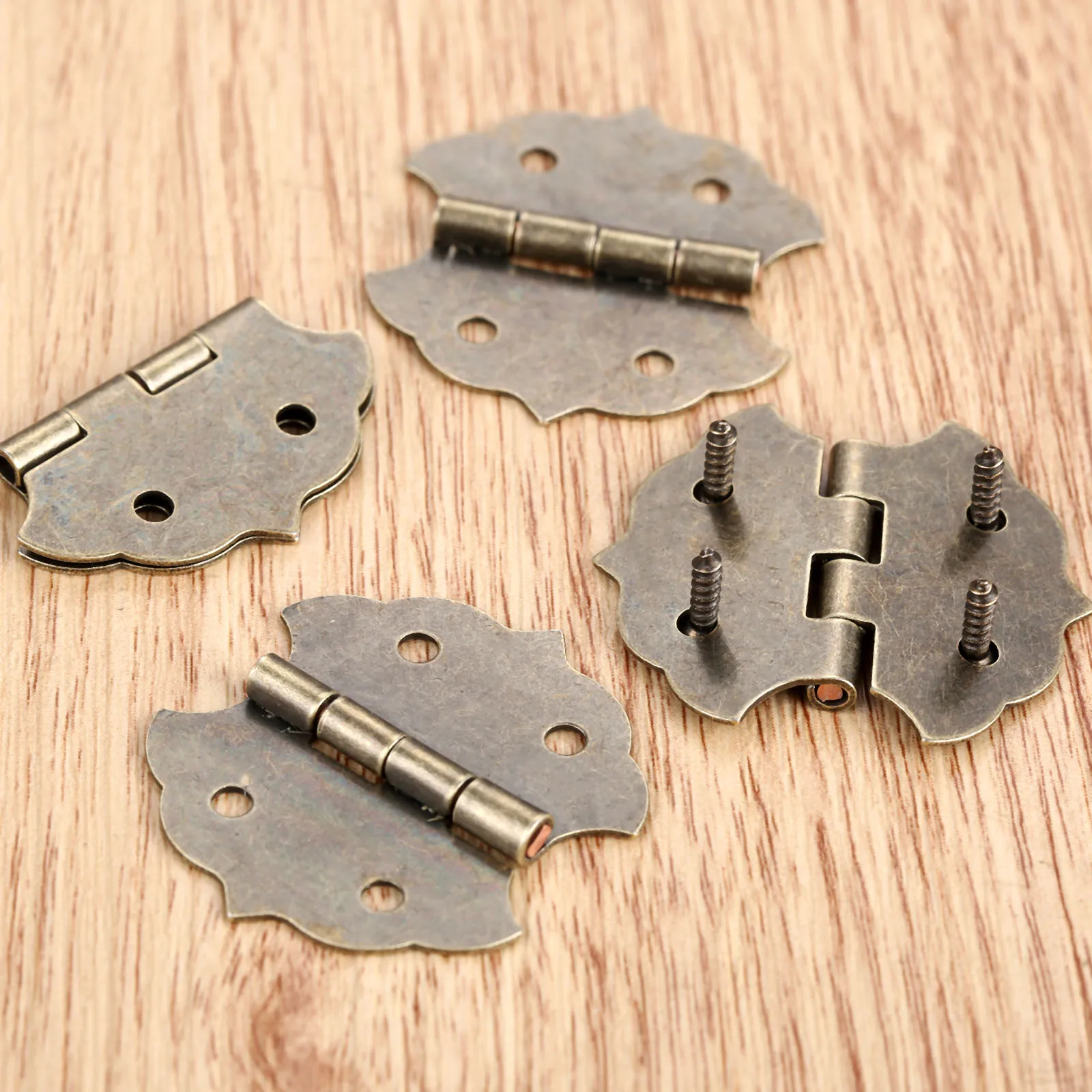 4pcs Flat Hinges +16 screws La - Furniture Hardware Replacement Parts recensione e prezzo