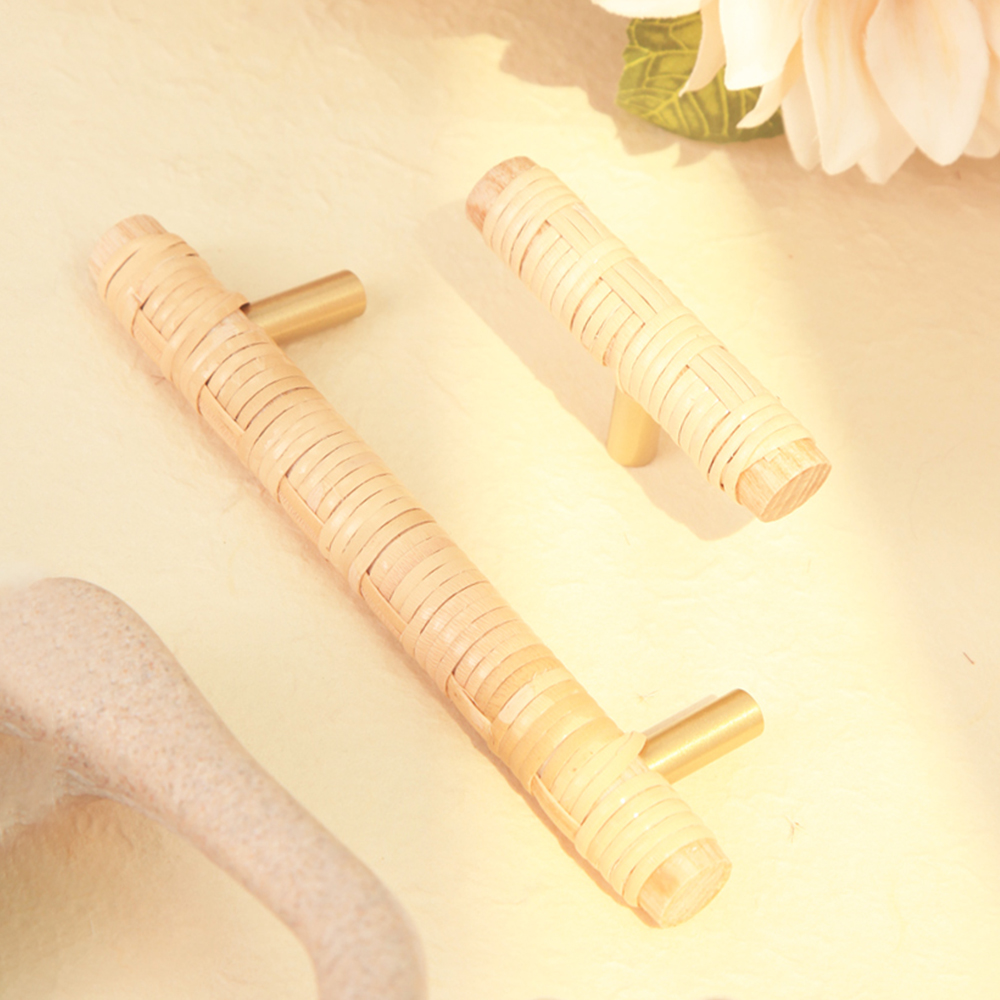 Wooden Rattan Cabinet Door Han - Unique Furniture Hardware Pulls recensione e prezzo