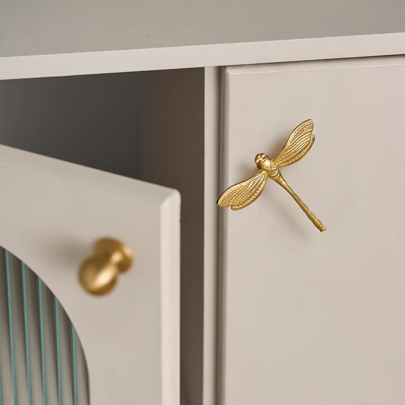 French Dragonfly Brass Cabinet - Unique Furniture Hardware Pulls recensione e prezzo